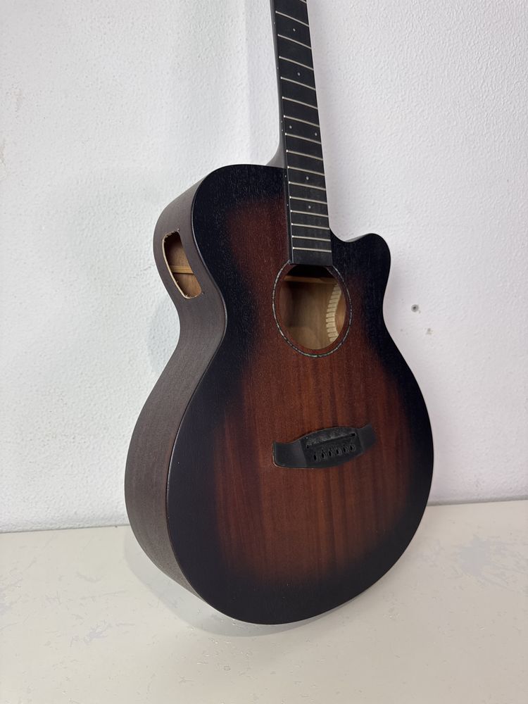 Corpo guitarra Tanglewood TWCR SFCE Guitarra Acústica