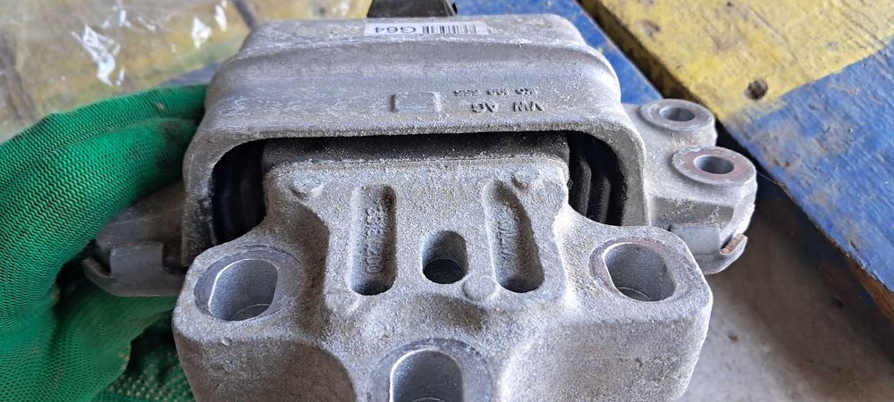 Подушка АКПП VW 2.0