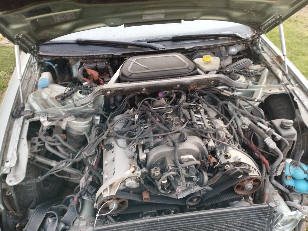 Audi A8 D3 Long quattro 4.2 bfm lpg