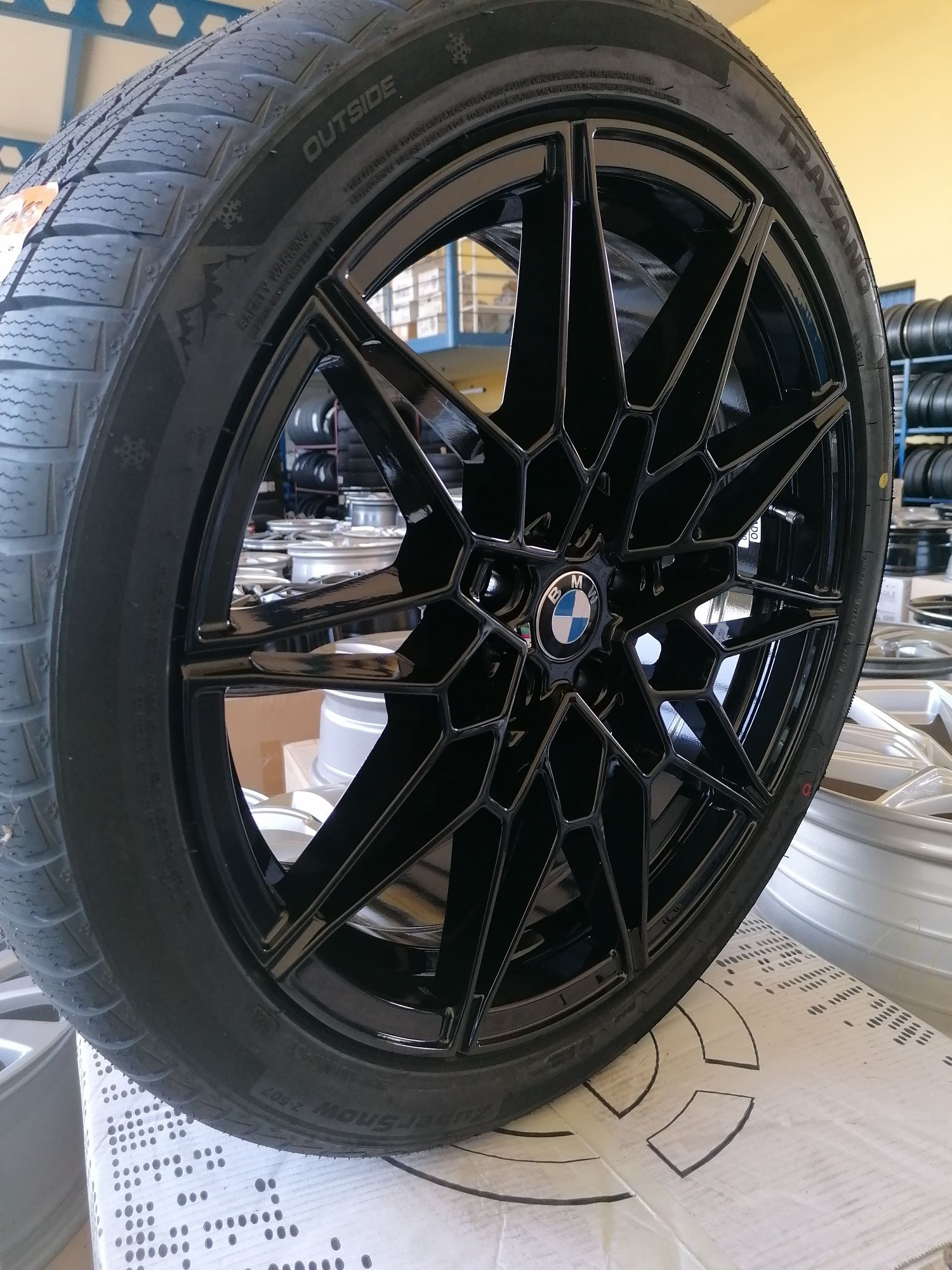 Koła zimowe BMW 5 G30 G31 5x112 245/45r18