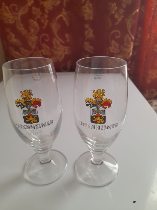 Скляні бокали для пива