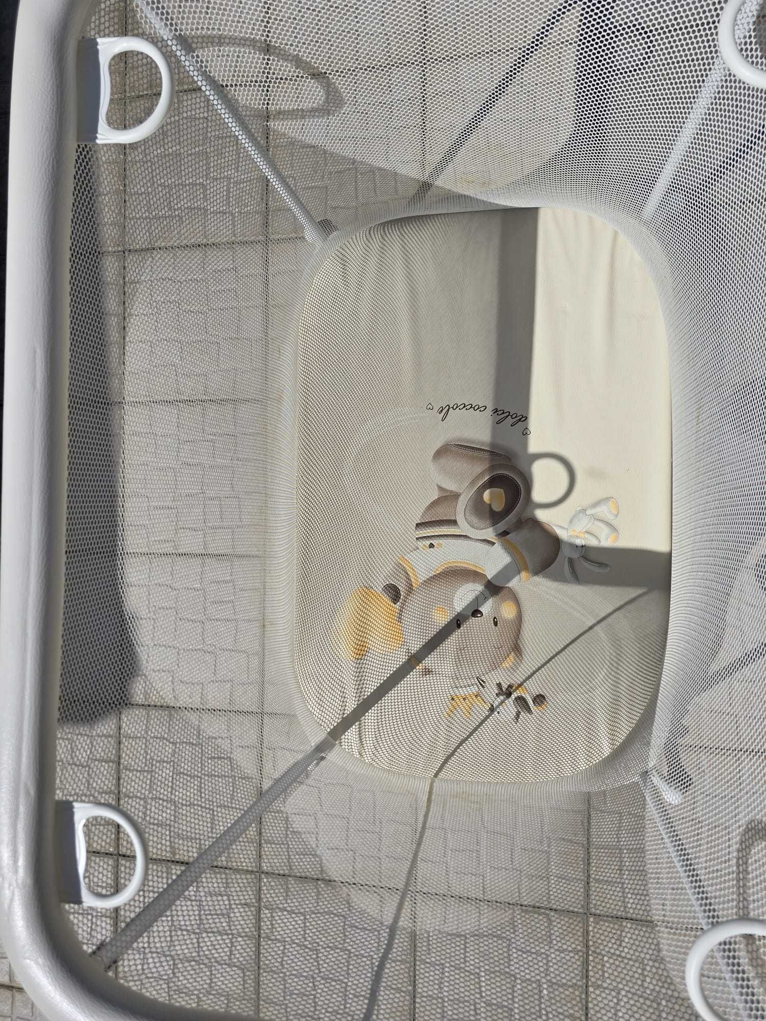 Parque para bébé da marca Cam (2019)