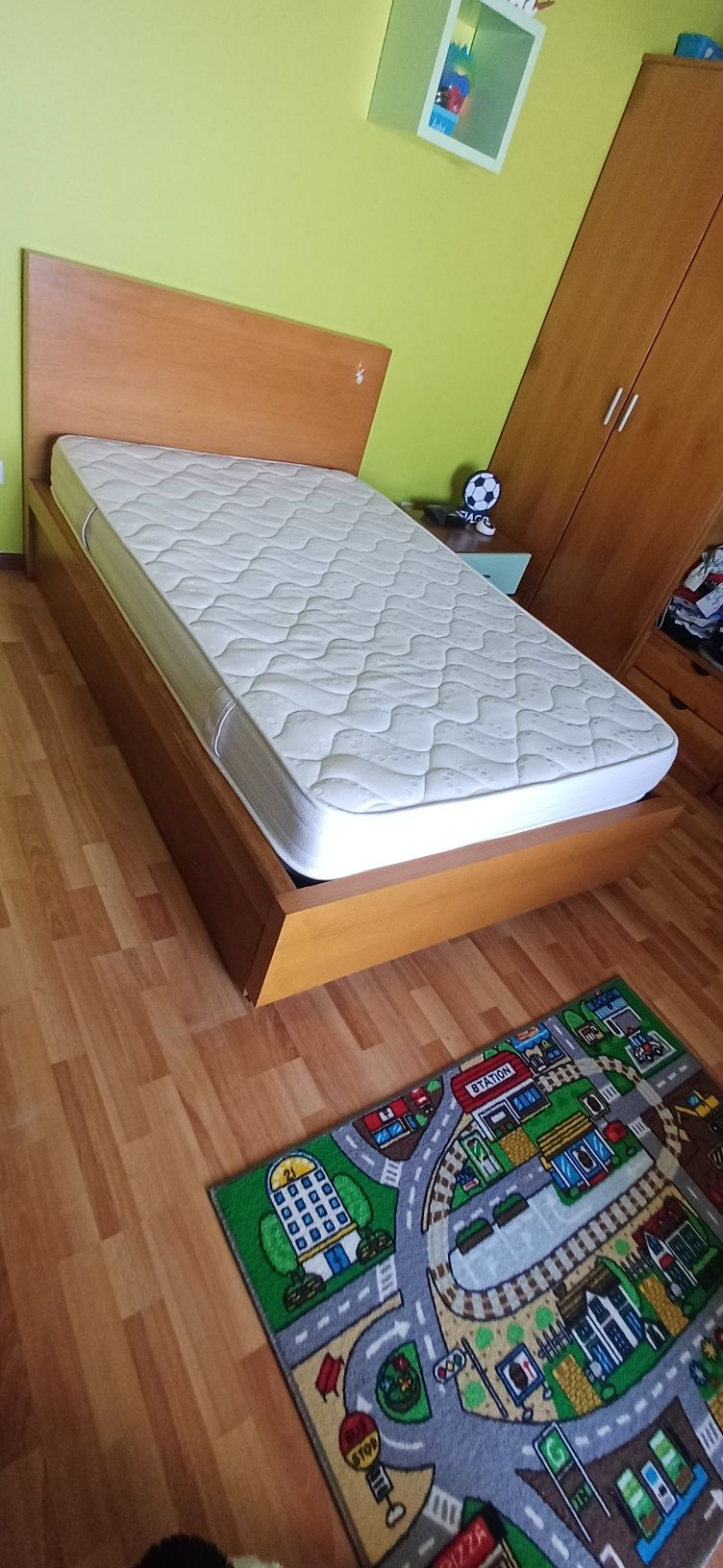 Vendo cama dupla de 1,20m X 1,90m