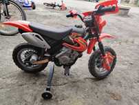 Sprzedam motorek akumulatorowy