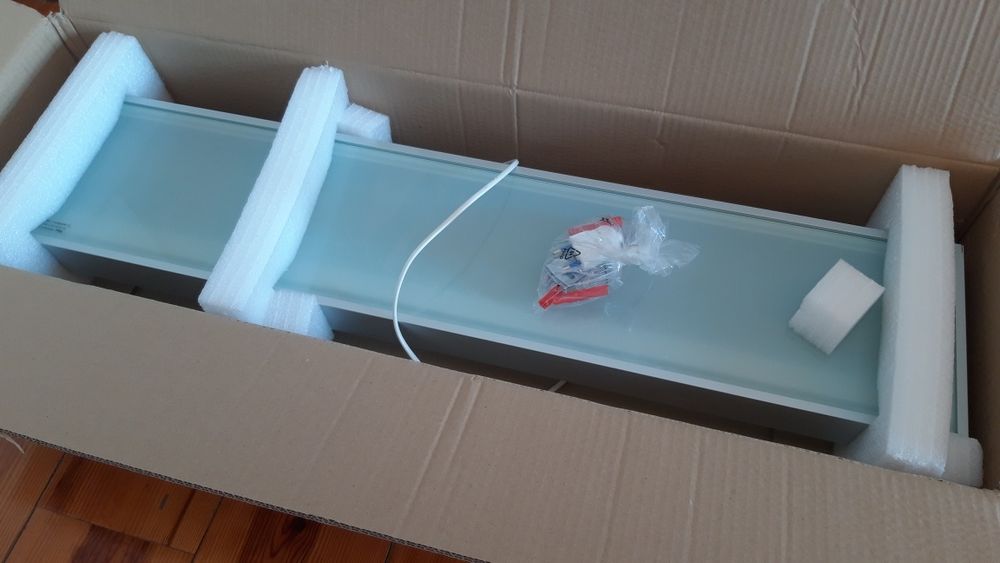 Candeeiro prateleira de cozinha