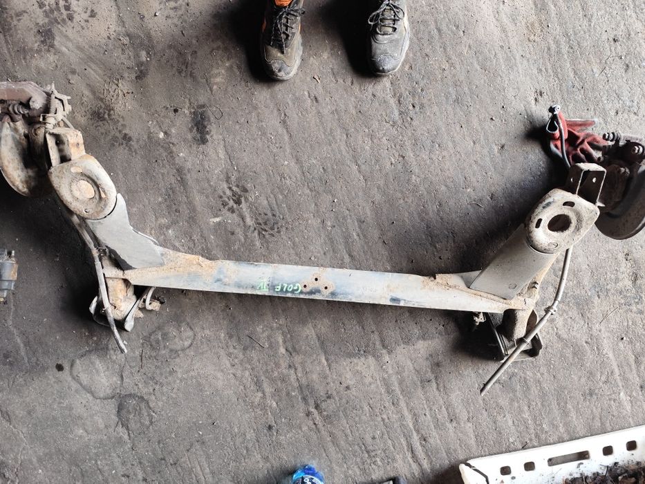 Belka tylna oś zawieszenia sprężyna Golf IV Audi A3 8L Skoda Octavia I