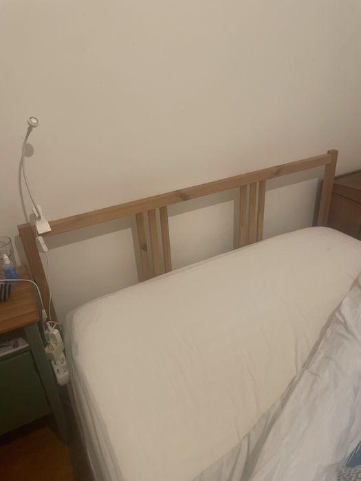 Cama de madeira Ikea 140x200 + oferta colchão oferta