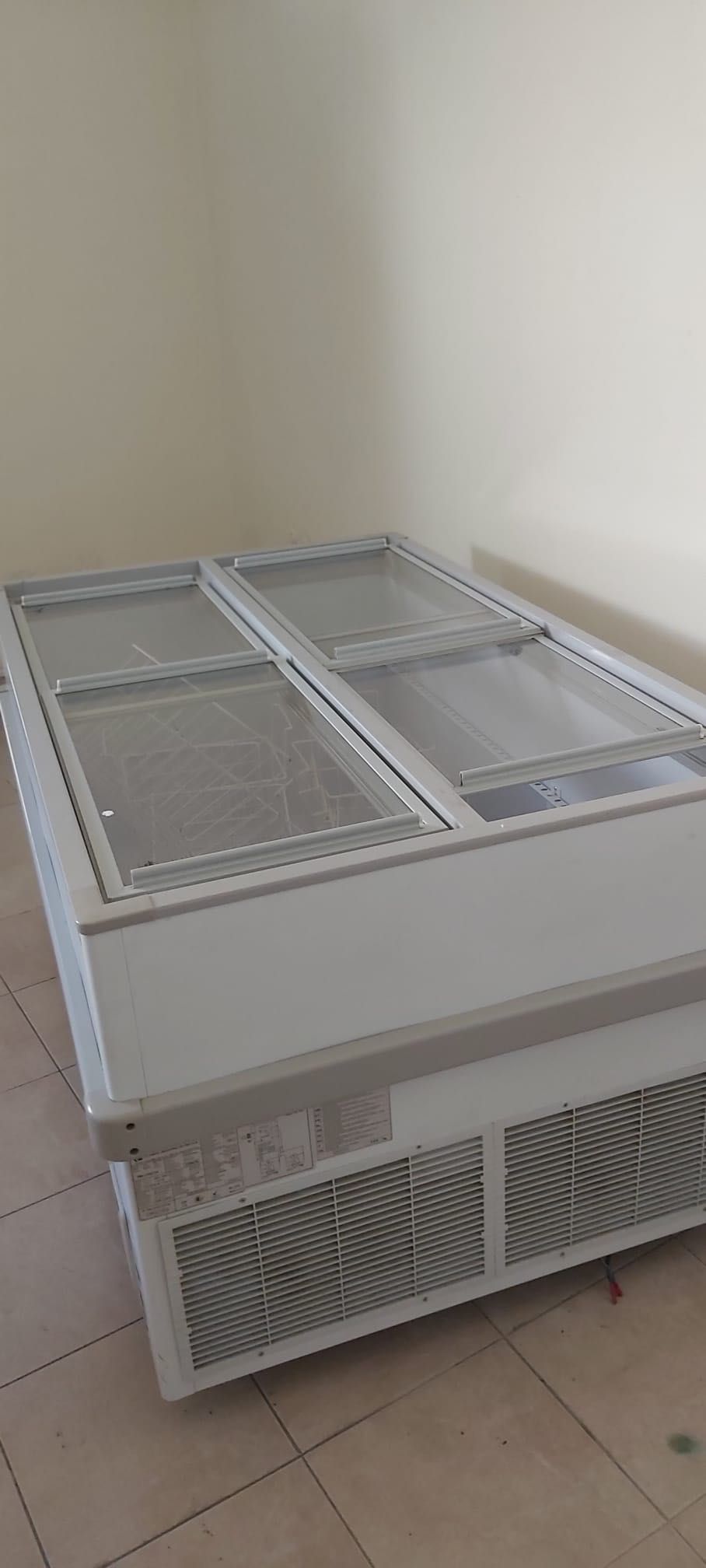 Arca frigorífico tipo Ilha congelação