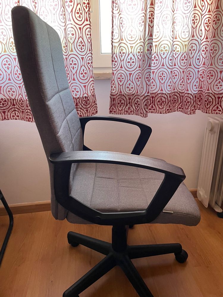 Cadeira de escritorio