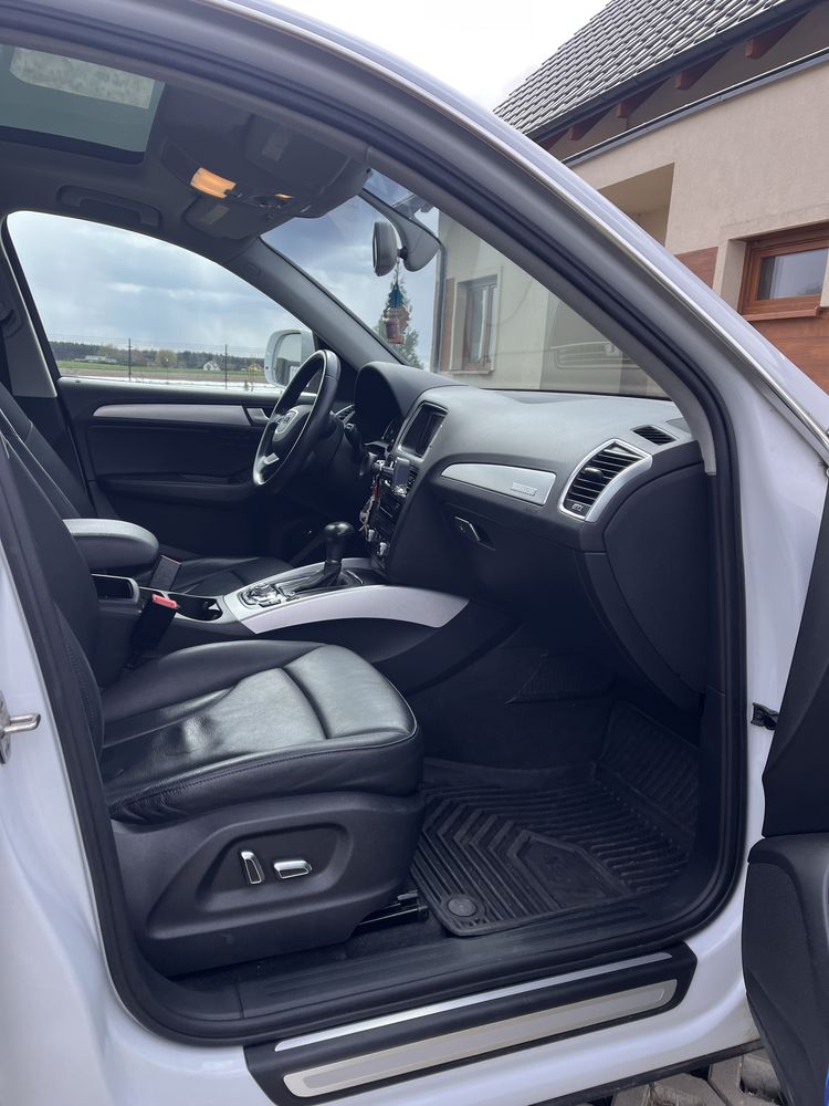 Audi Q5 2014 rok kolor biała perła