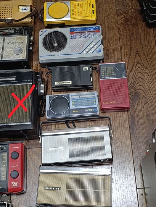 Радиоприёмник Соната, Вега, Альпинист,Сокол