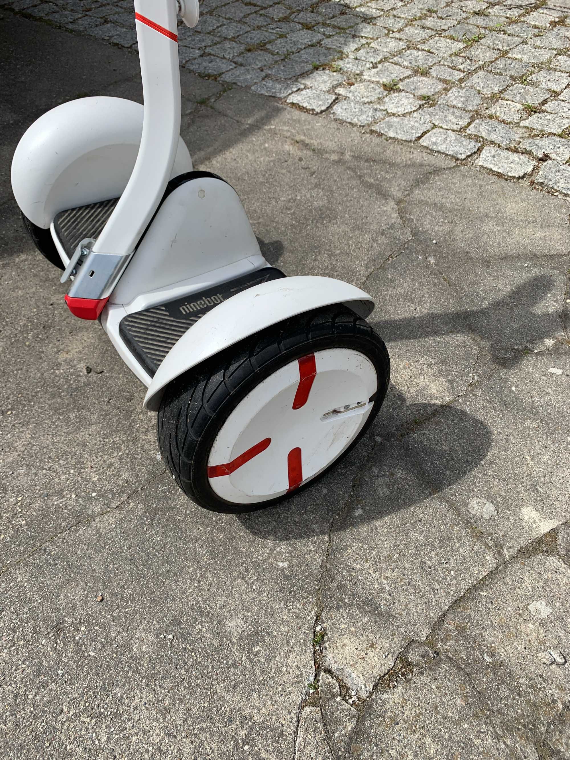 Pojazd elektryczny Ninebot Segway Mini