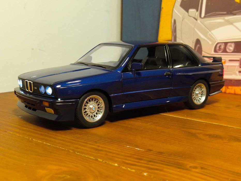 Model BMW M3 e30 w skali 1:24