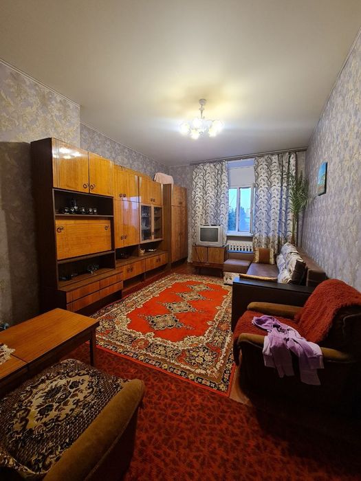 Продам 2к квартиру в центре