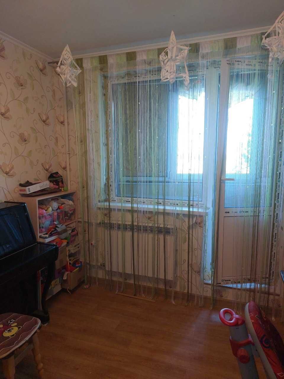 Продам 3-х к. квартиру пос.Жуковського