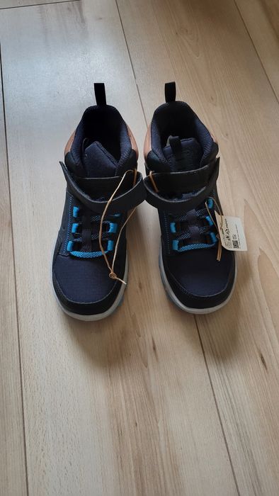 Buty przejściowe dla chłopca, nowe z metką