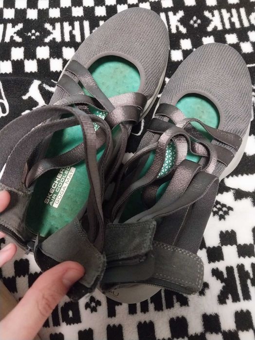Макасини дуже зручні Skechers