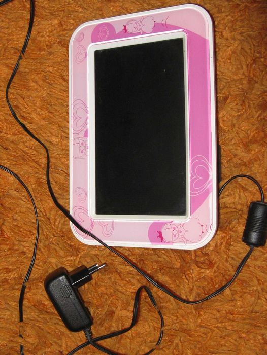 Цифровая фоторамка Ergo NT-2700 GP детская