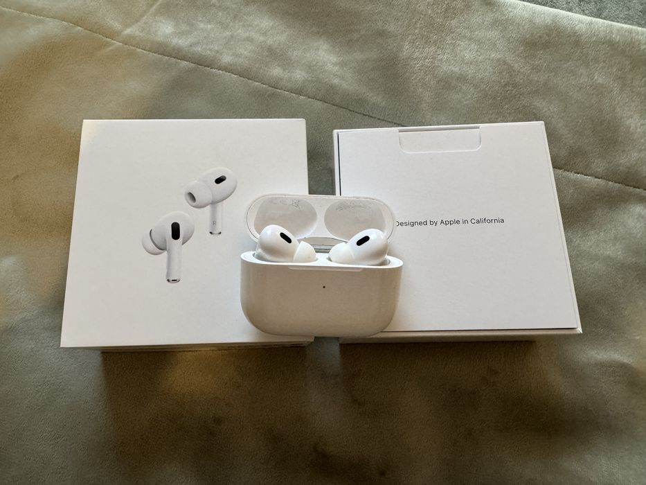 Apple Airpods Pro 2 Lightning