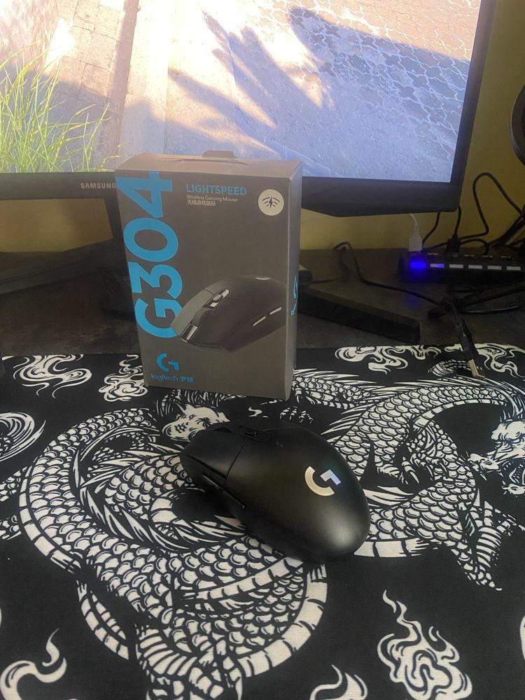 Logitech g304  нова