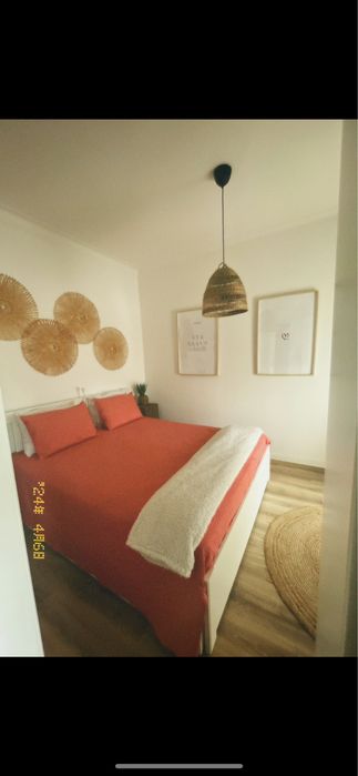Cama SONGESAND  160 x 200cm