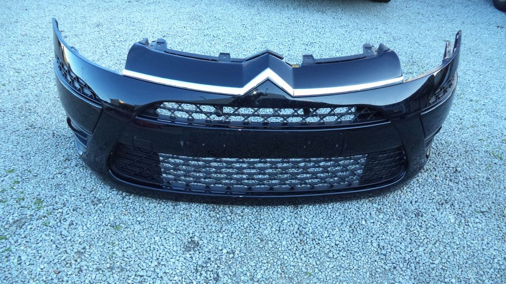 Parachoques frente Citroen Picasso ano 2010