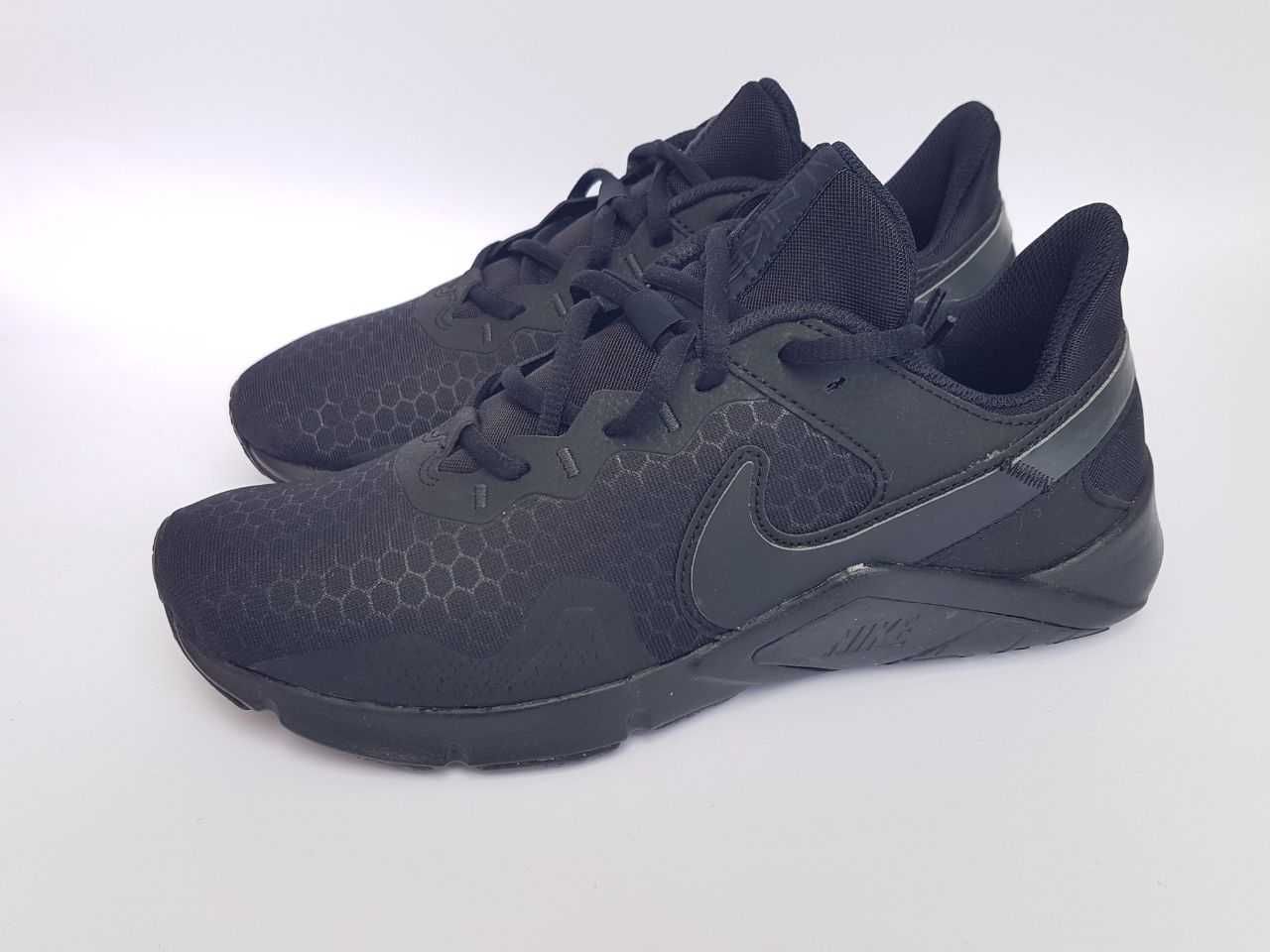 Sapatilhas Nike Legend Essential 2 Triple Black