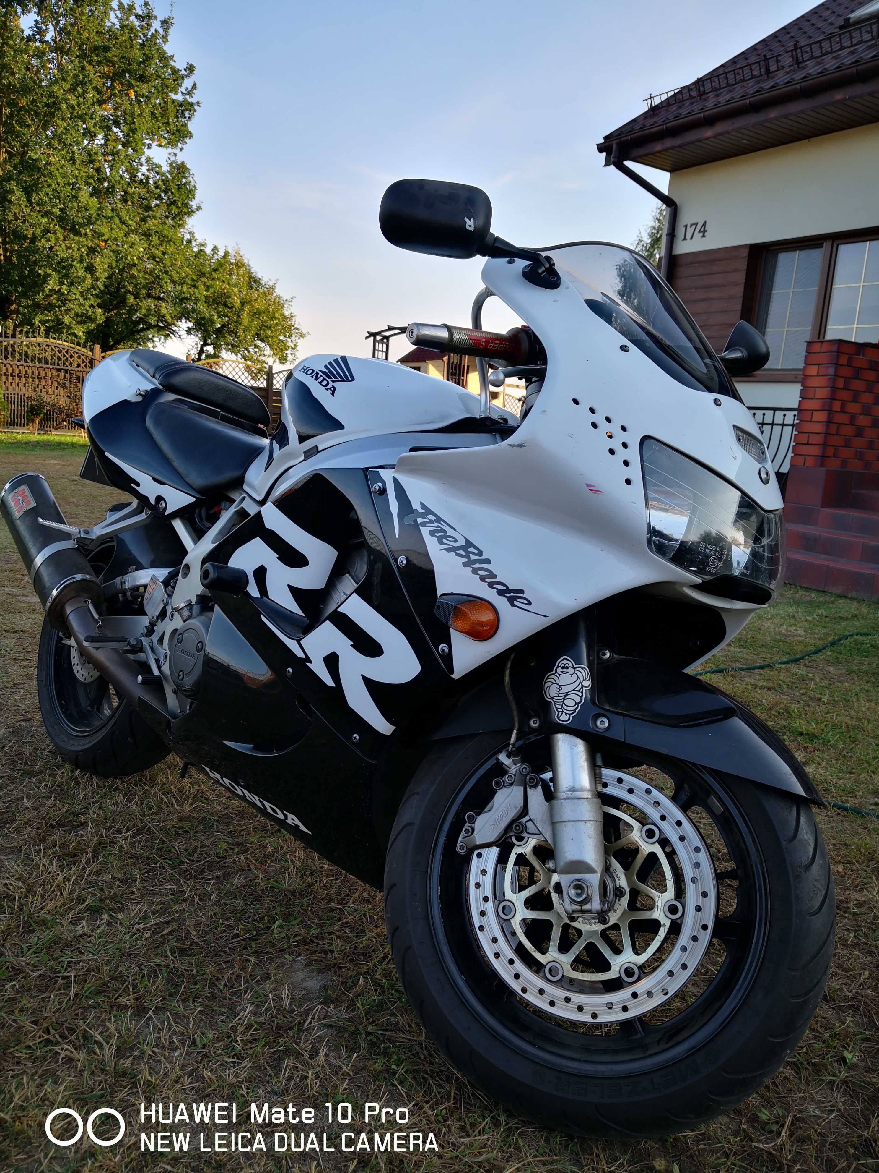 Honda cbr 919 RR SC33 Fireblade.