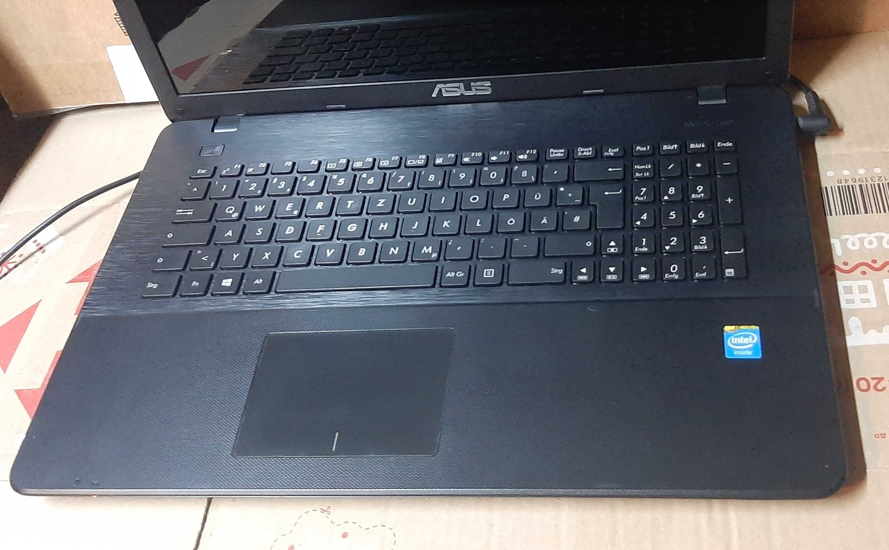 Ноутбук Asus R752L 17,3"