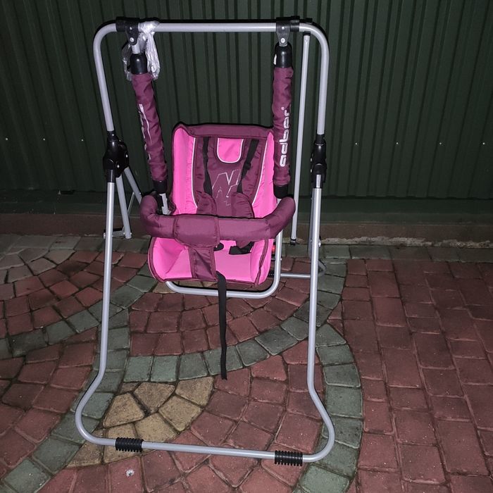 Дитяче крісло зі столиком для годування  + дитяча гойдалка