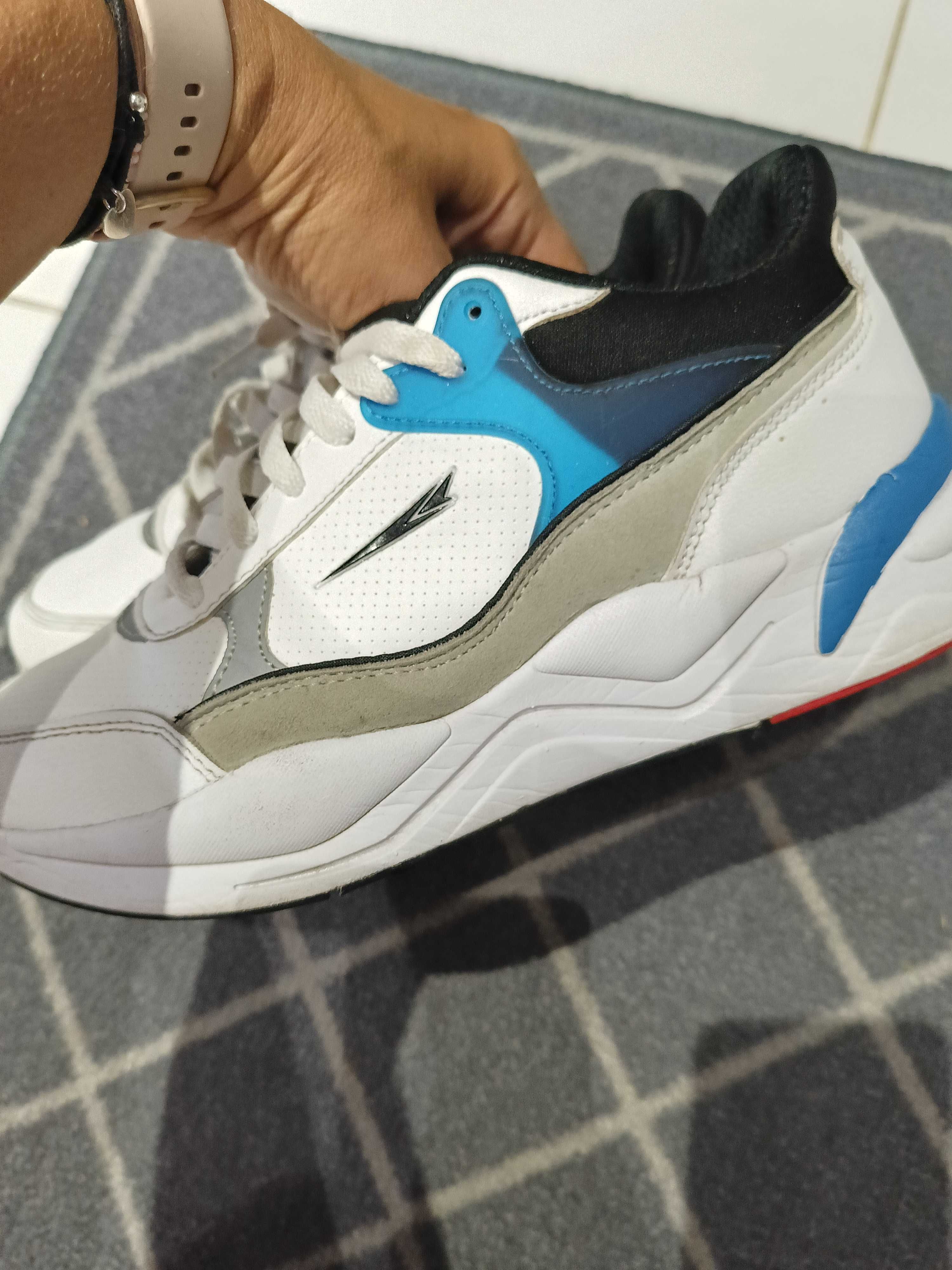 Adidasy Sprandi r.41
