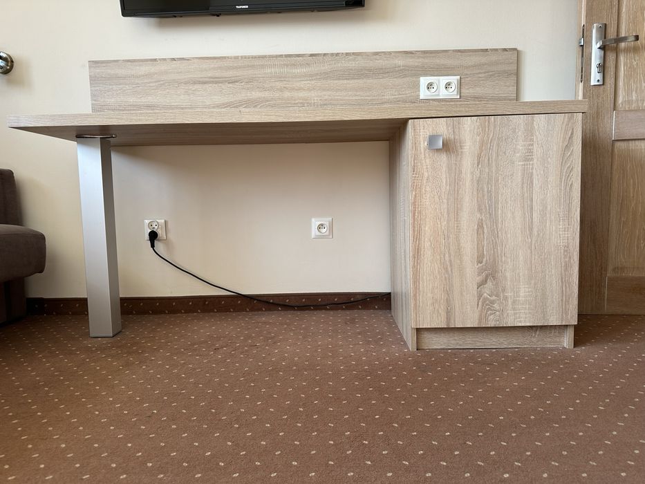 Wieszak panel wieszakowy ochrona sciany