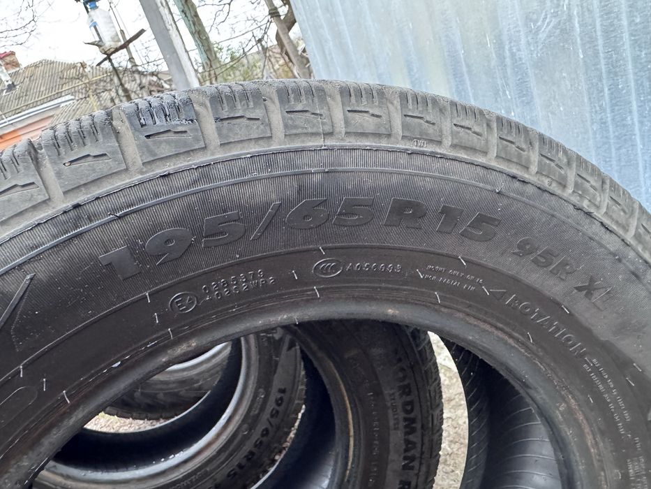 Продам шины Nokian Nordman RS2