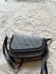 Torba na ramie guess