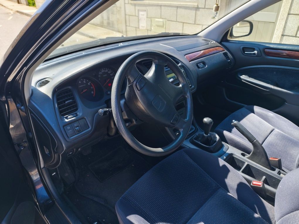 Honda Accord 1.8i vtec