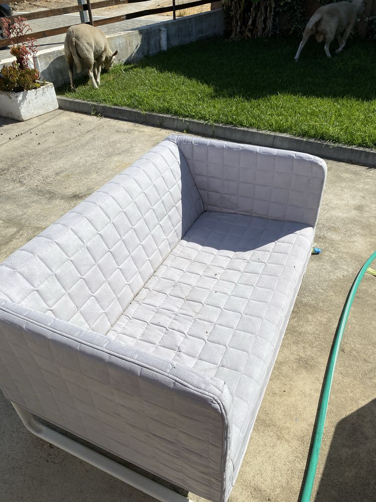Sofa exterior desocupar