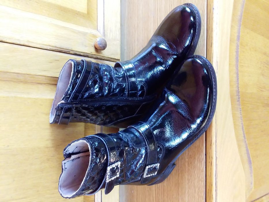 Сапоги Garvalin р. 36 Лаковые