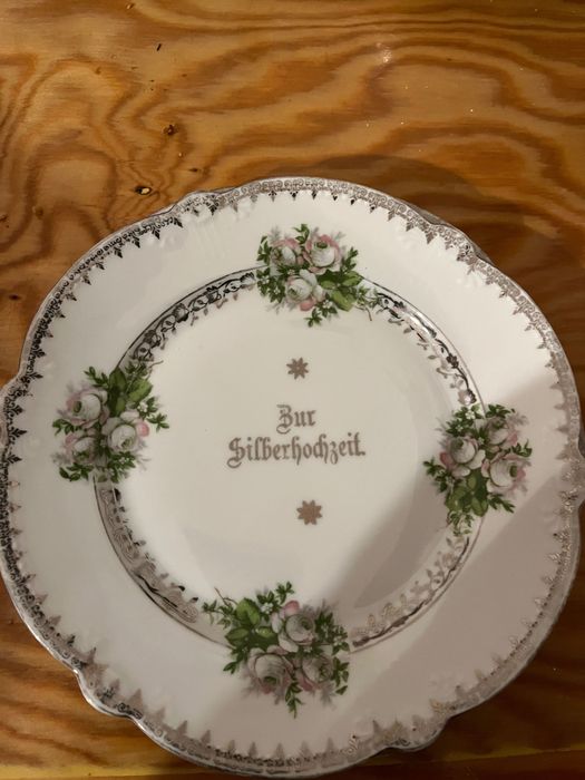 Talerze z serii Srebrne wesele