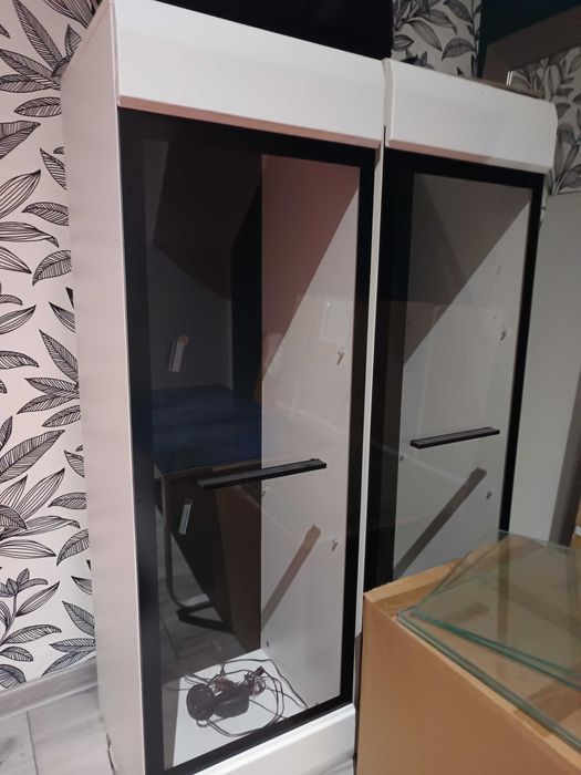 Szafka wisząca 2 sztuki