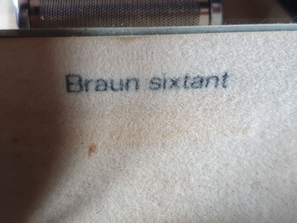 Golarka elektryczna Braun Sixtant, rekwizyt