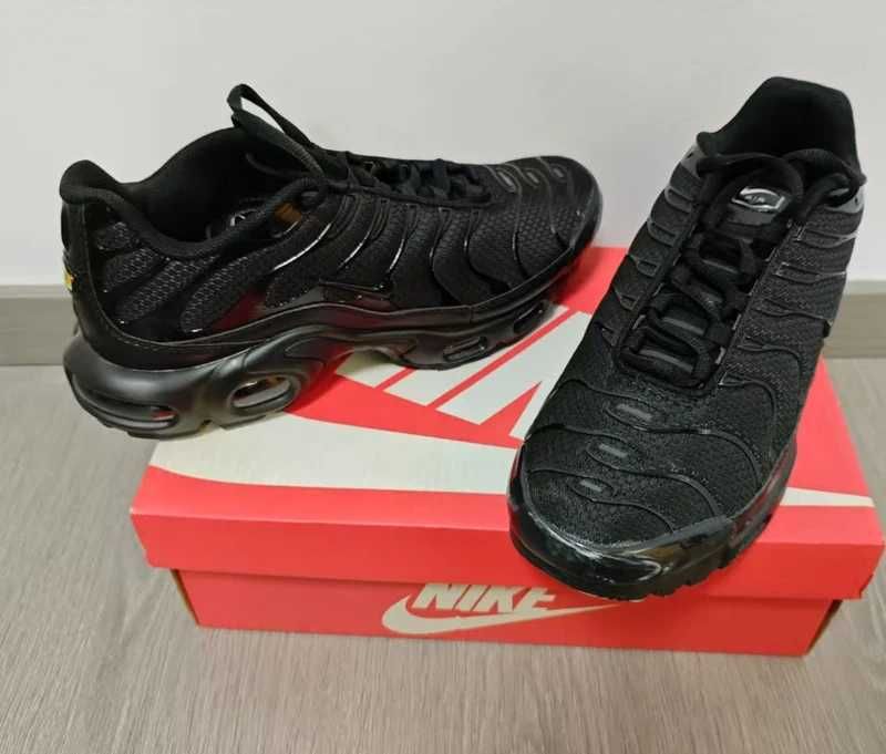 Buty męskie Moda / Nike Air Max TN Plus Black R.44