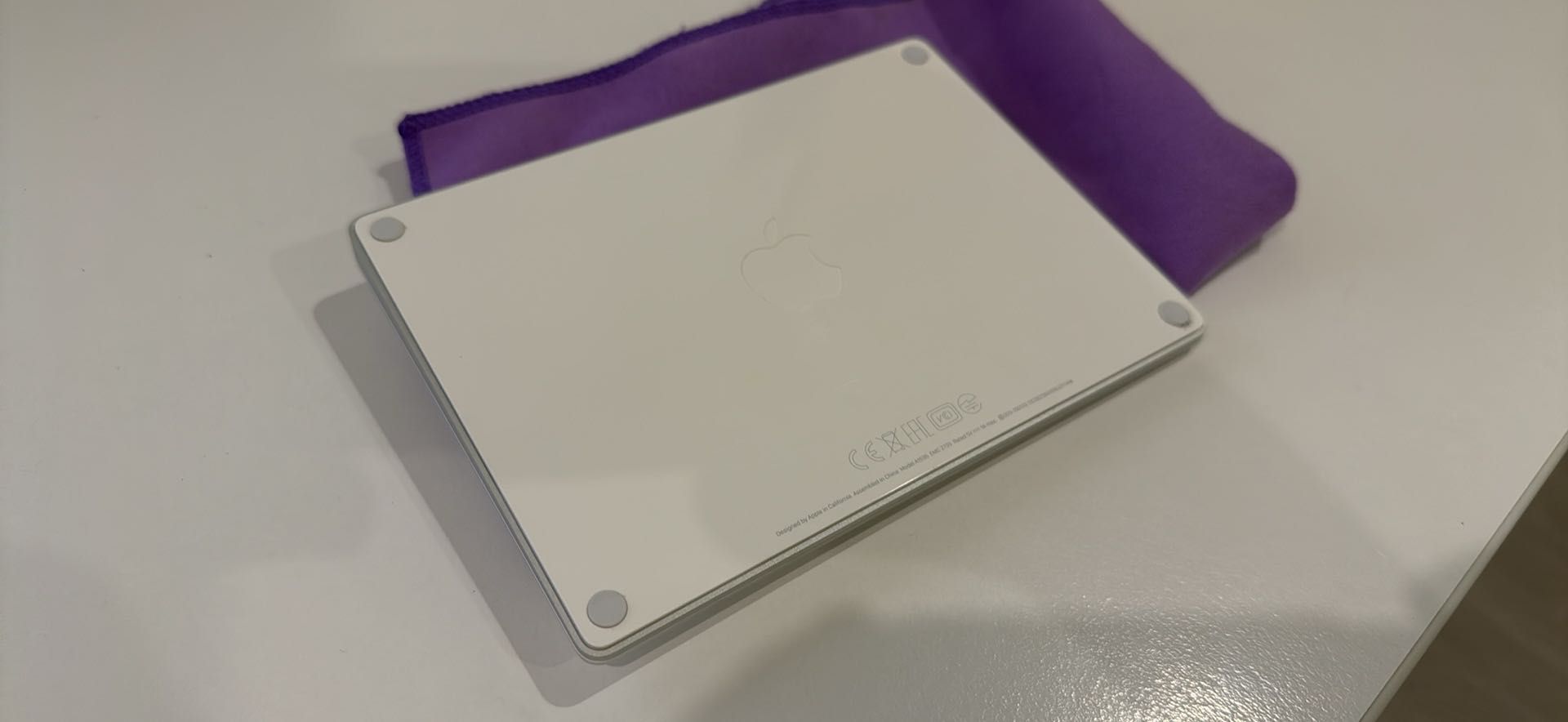 Apple Trackpad 2 lightning