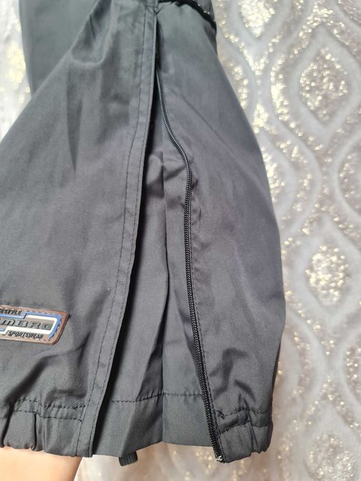Spodnie sportowe Umbro czarne