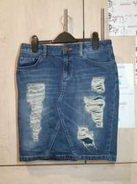 jeansowa spódnica z przetarciami / Mohito / roz. S - 36