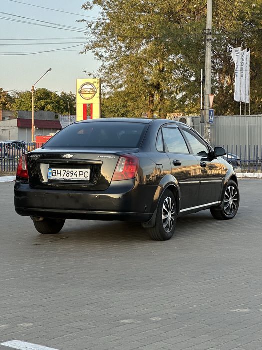 ChevroleLacetti с вписаным газом,идеал