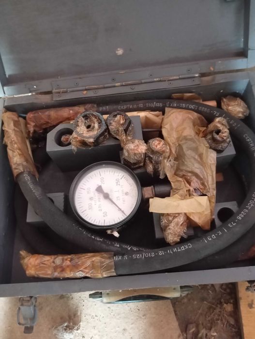 Прилад контролю  гідравлічної системи КИ -1097