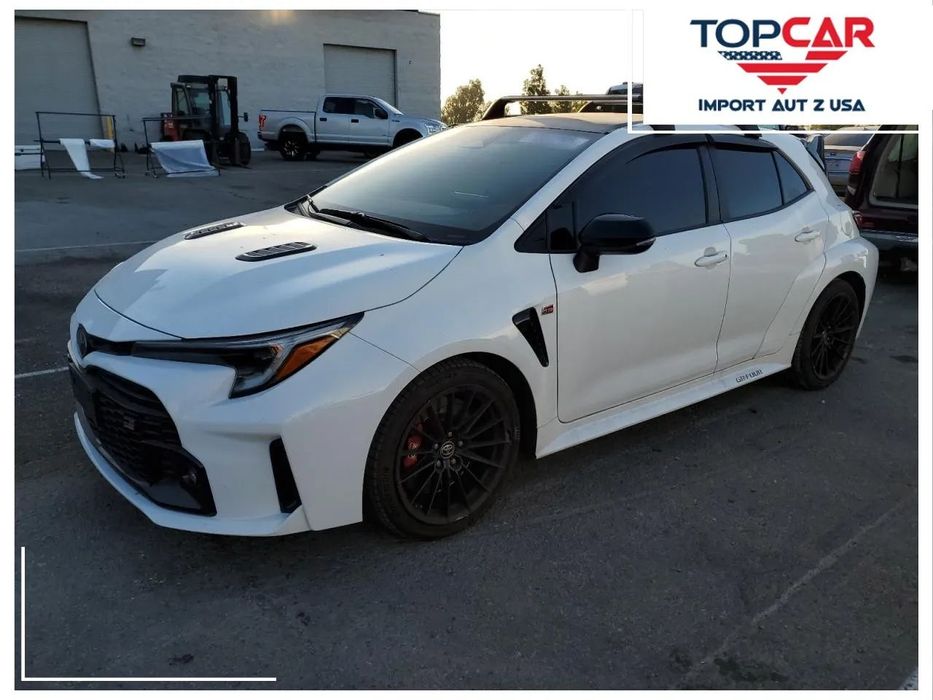 Toyota GR Corolla 2023 TOYOTA GR COROLLA 1.6 Benzyna / Manual / 4x4