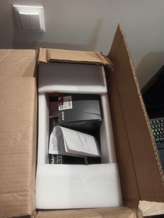 komputer gamingowy midi tower rgb led ibox passion v4 z pilotem