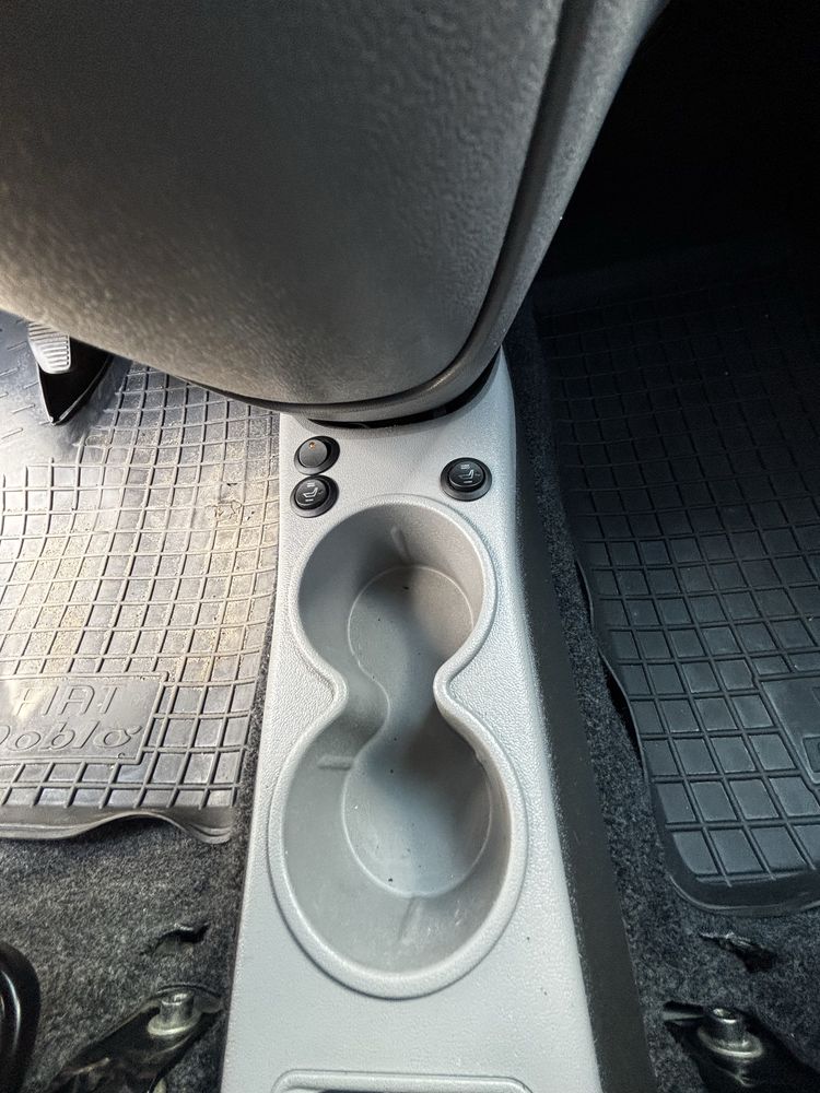 Продам Fiat Doblo Maxi База 1.9 диз. Ориг. Пассажир
