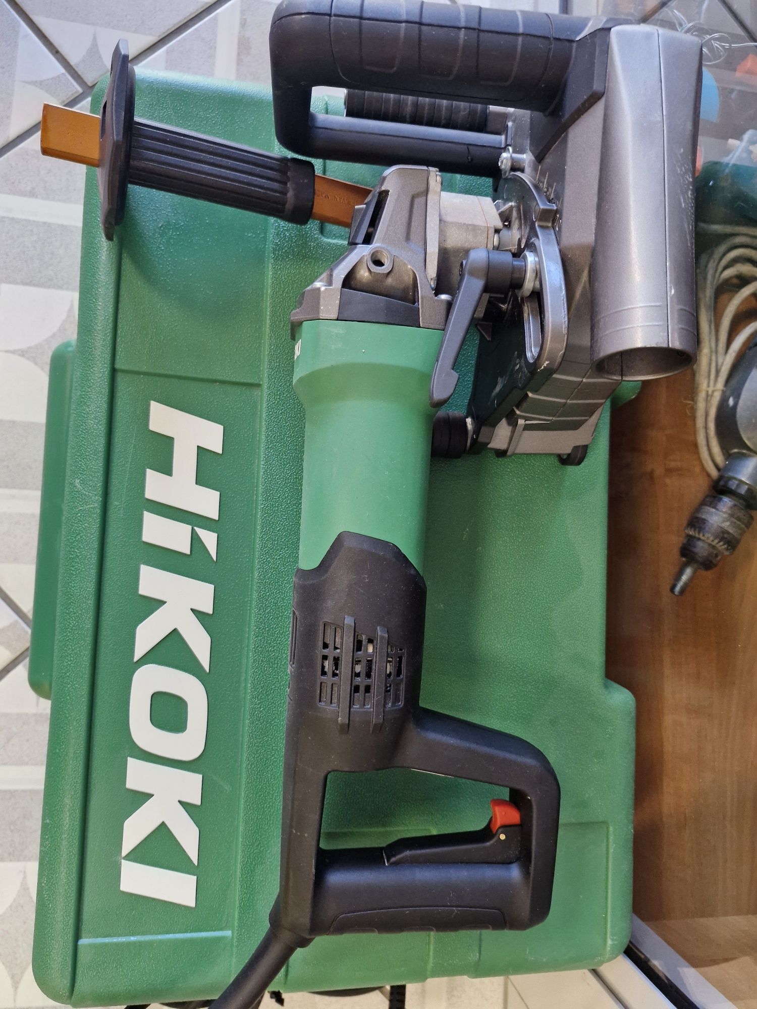 Bruzdownica Hikoki CM5MA jak NOWA